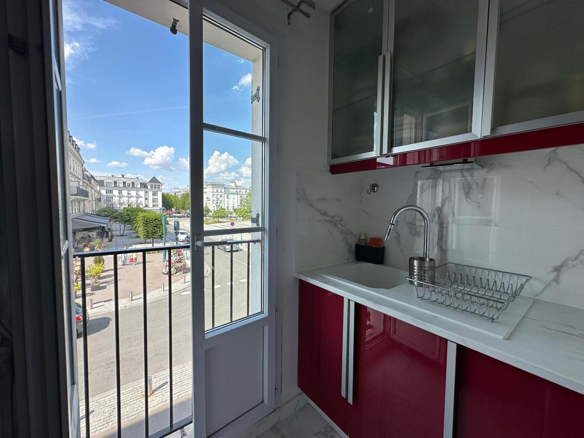 Appt Vue Place De Toscane - 4Min Disneyland-Paris เซร์ริส ภายนอก รูปภาพ
